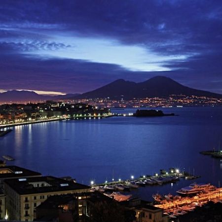 HOME SWEET HOME Storia di Napoli Esterno foto