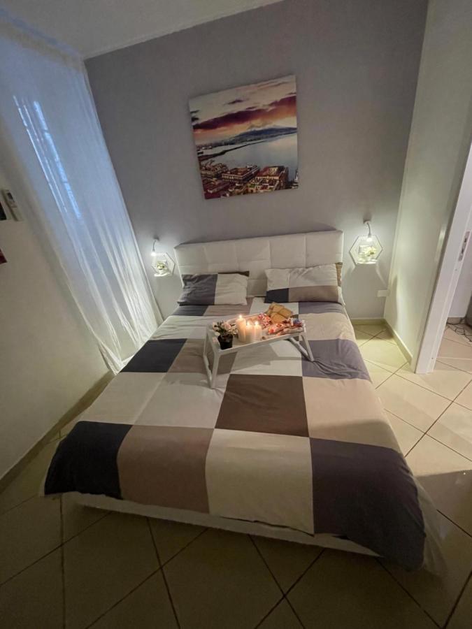 HOME SWEET HOME Storia di Napoli Esterno foto